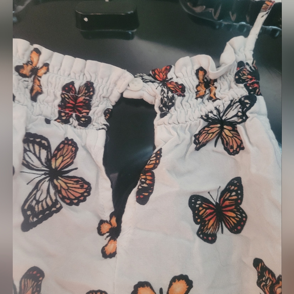 No Boundaries Orange Black Ruffled Camisole - Picture 3 of 5